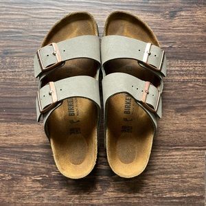 Womens Birkenstock Sandals Size 38